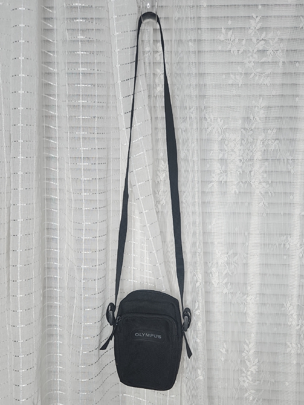Olympus camera Crossbody bag W zippered front pocket & Adjustable Strap